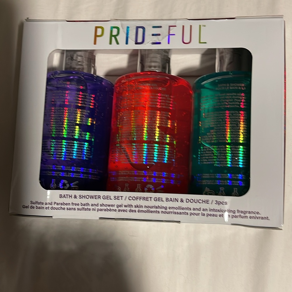 Prideful bath, and shower gel set - Picture 2 of 2